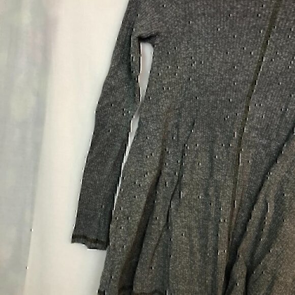 PPLA PEOPLE'S PROJECT Girls Gray Ribbed Long Sleeve Knit Tee Distressed Medium M - Picture 5 of 8